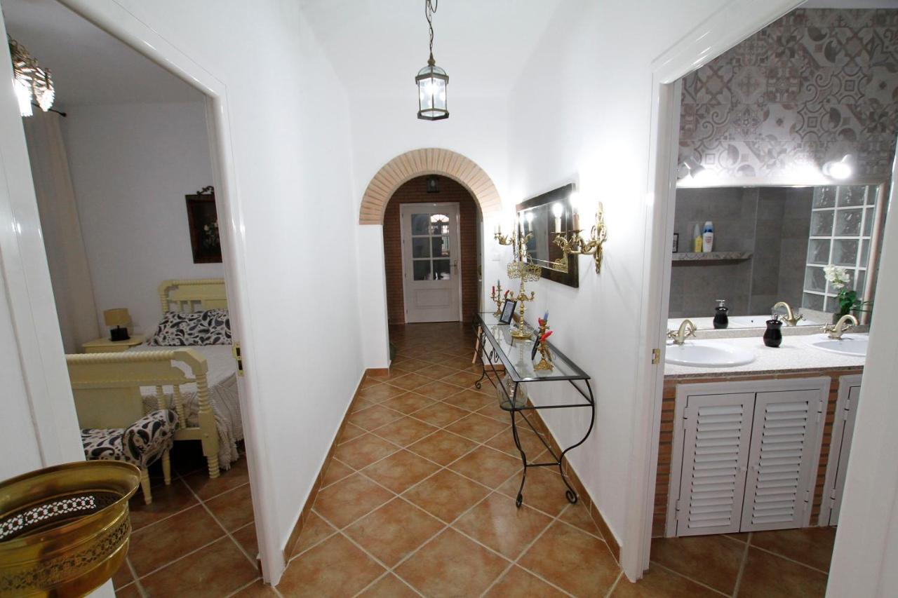 Casa Rural Merida Guest House Aljucen ภายนอก รูปภาพ