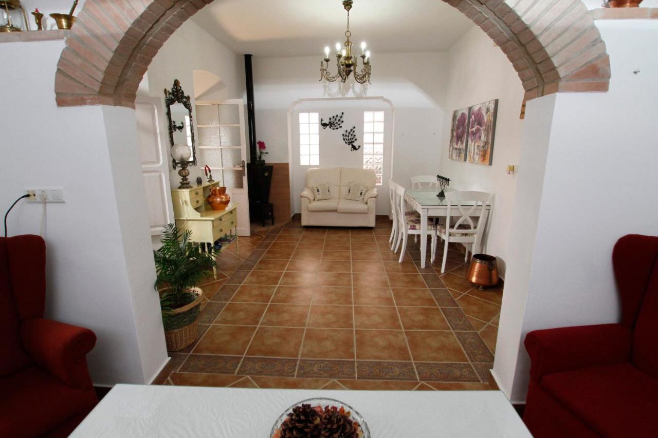 Casa Rural Merida Guest House Aljucen ภายนอก รูปภาพ