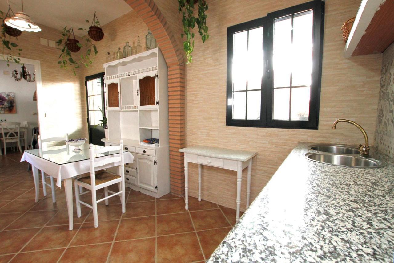 Casa Rural Merida Guest House Aljucen ภายนอก รูปภาพ